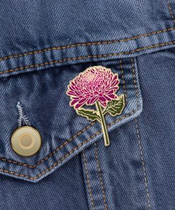 Chrysanthemum Floral Lapel Pin  November Birth Month Flower Chrysanthemum Pin Flower Pin